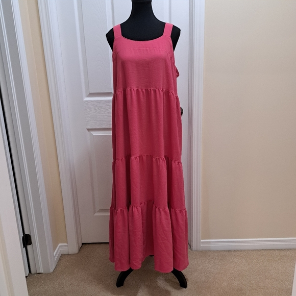 Black Bow Maxi Dress Women's Size XL Pink Flowy Tiered Boho Chic Vacation - Picture 14 of 14